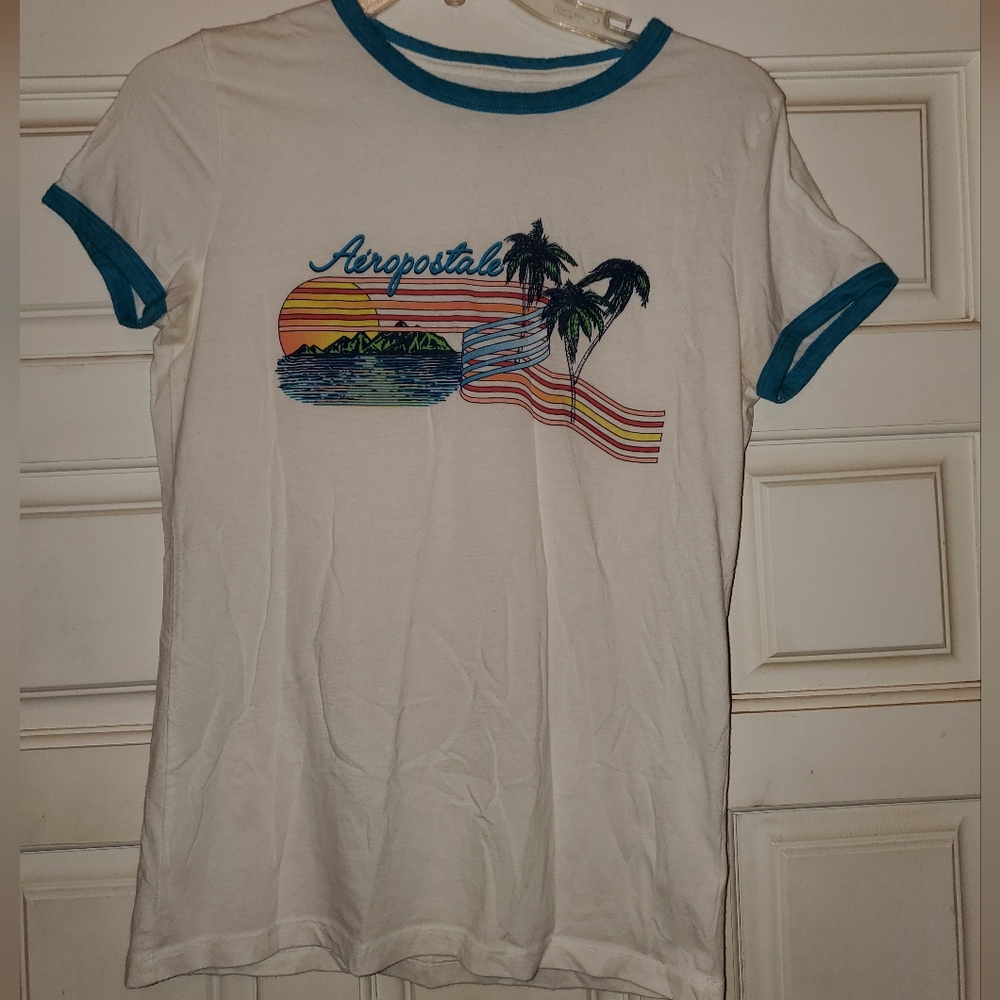 Women's Aéropostale t-shirt